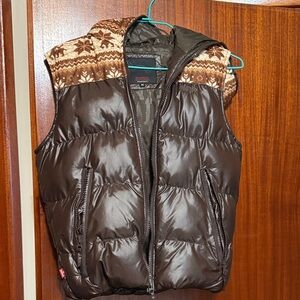Edwin Dark Brown Puffer Vest with Patterned Shoulders